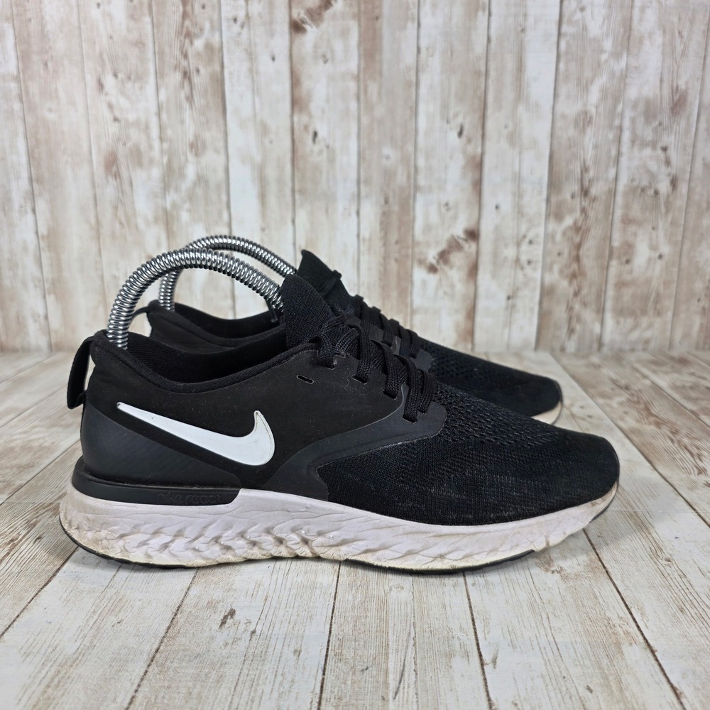 Nike‎ Odyssey React Flyknit Running Shoes Athletic Sneakers Black White Size 7